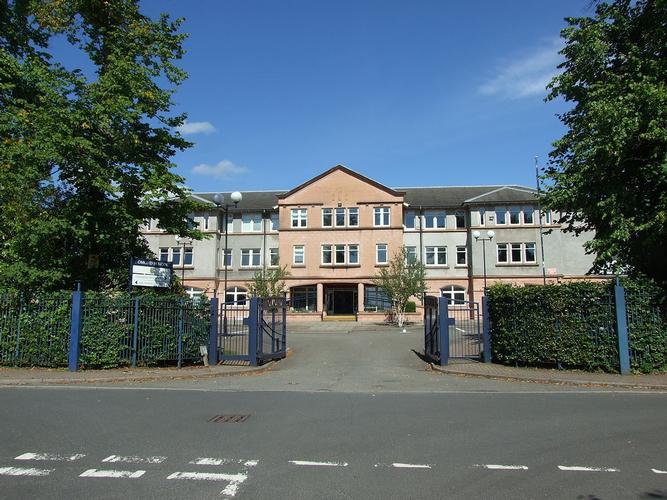Lomond School Lomond School is an independent co-educational boarding school is situated in Helensburgh, Scotland.